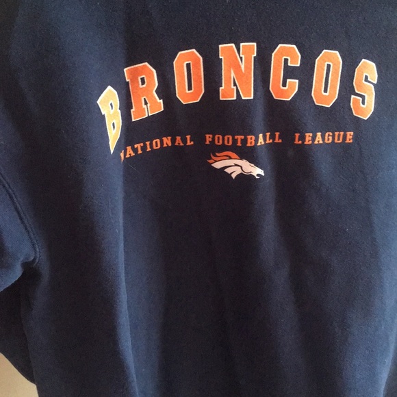 Vintage Bronco Sweater - Picture 2 of 3